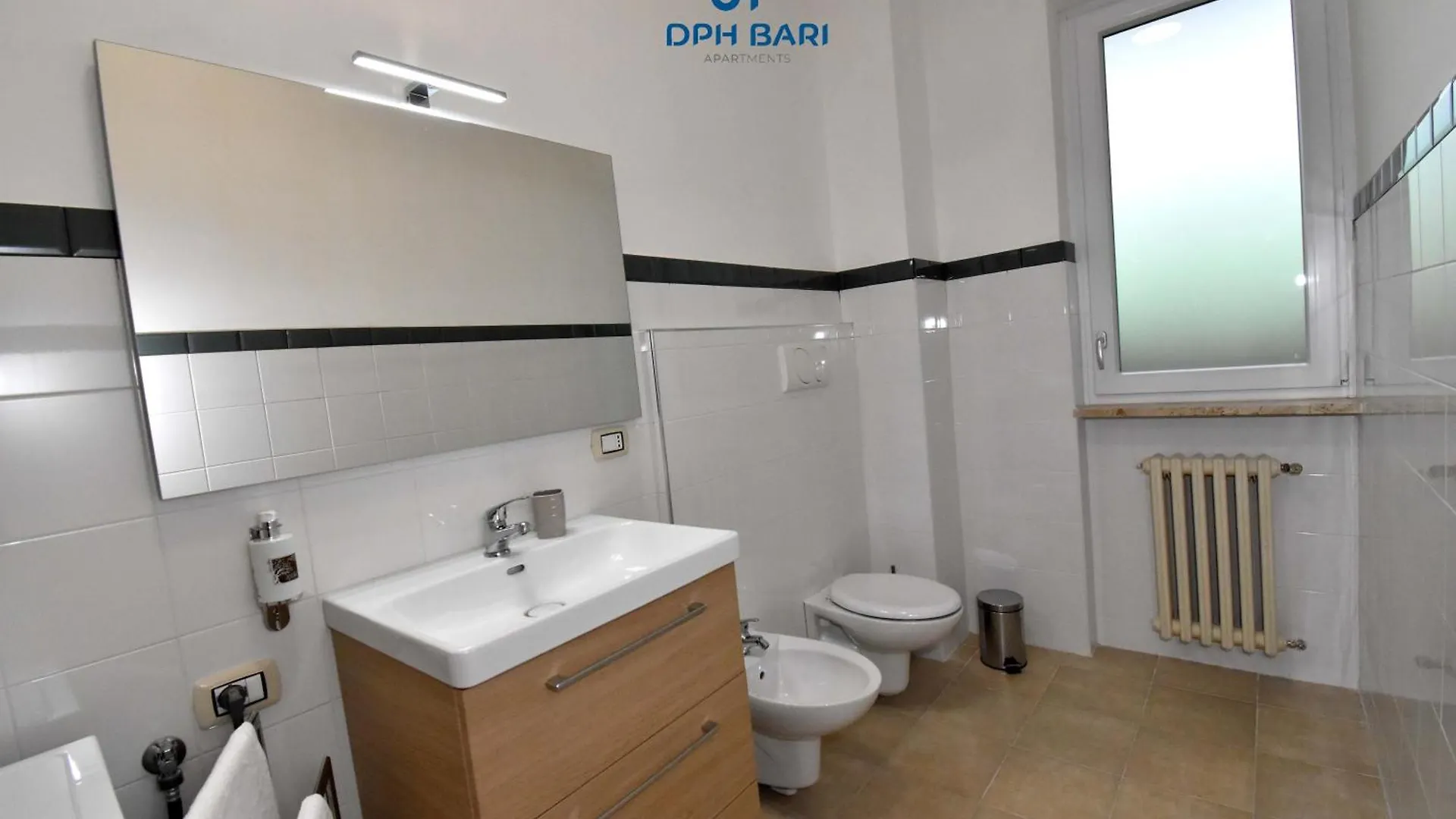 Dph Bari Apartments - Oberdan 0*,