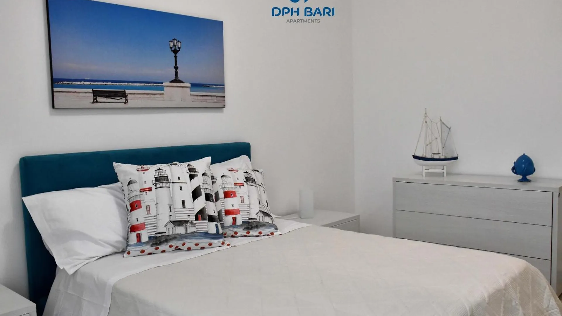Dph Bari Apartments - Oberdan Italy