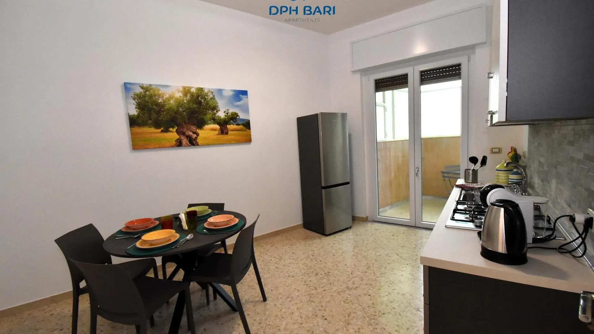 Dph Bari Apartments - Oberdan Italy